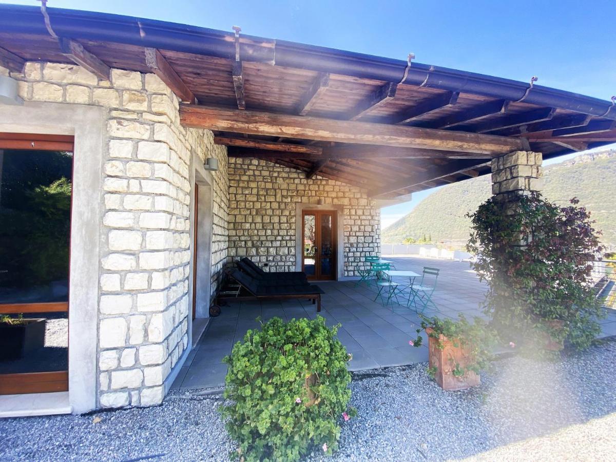 סלה מראזינו Vela Di Soleville Camere Con E Senza Vista Lago Con Ristorante & Pizzeria מראה חיצוני תמונה
